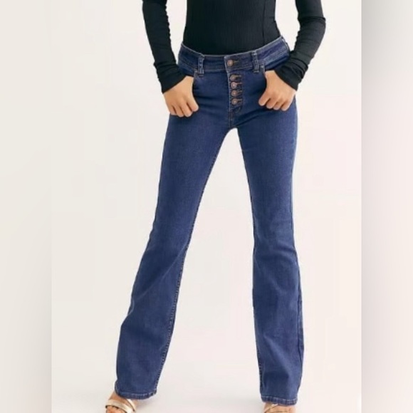 we the free • people Palo Alto Bootcut Jeans . - Picture 6 of 7